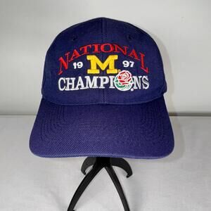 Vintage 1997 Rosebowl Champs Michigan Snapback
